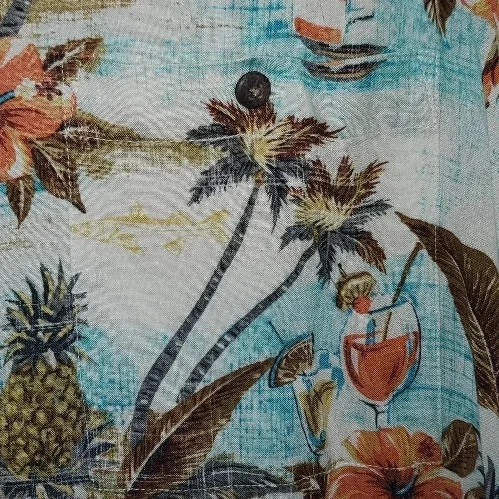 The Foundry Mens Hawaiian Button Up Floral Pineapple Short Sleeve Tiki Shirt 2XL - Picture 3 of 12